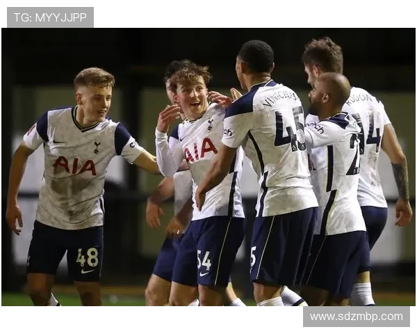 ✅体育直播🏆世界杯直播🏀NBA直播⚽- 2024世界乳业峰会在巴黎开幕！伊利再赴盛会之约，携“全明星”产品亮相- sports